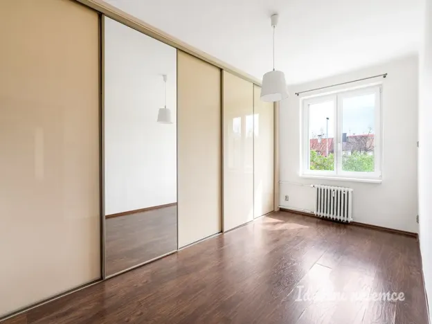 Pronájem bytu 2+1, Praha - Záběhlice, Púchovská, 50 m2