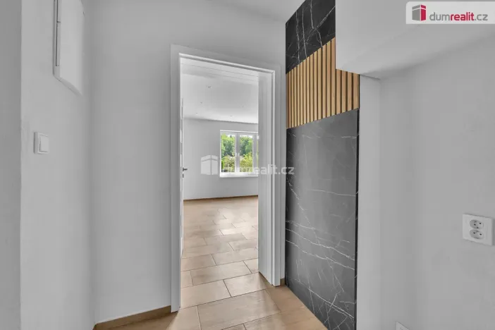 Pronájem bytu 2+kk, Kamenický Šenov - Prácheň, 43 m2