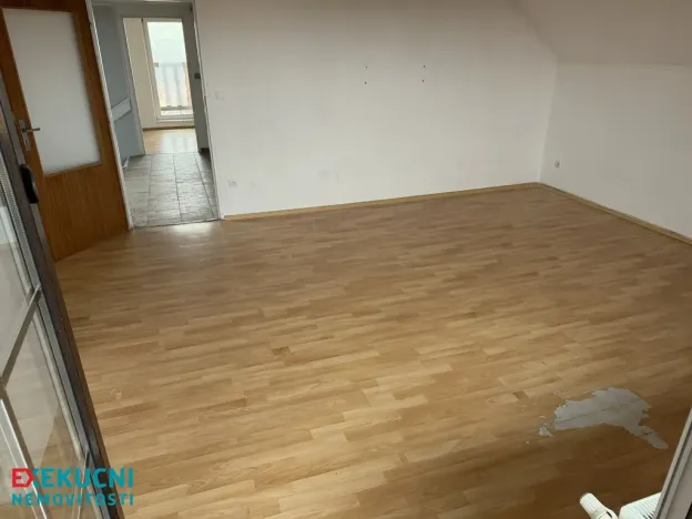 Prodej rodinného domu, Šanov, Dlouhá, 228 m2