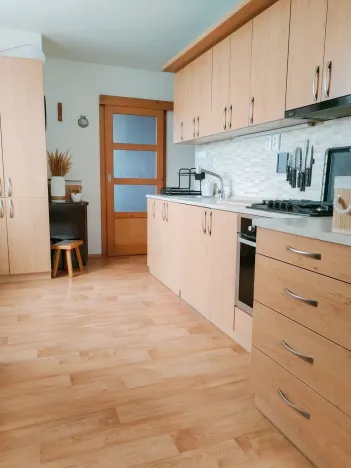 Prodej bytu 3+1, Pardubice - Polabiny, Brožíkova, 89 m2