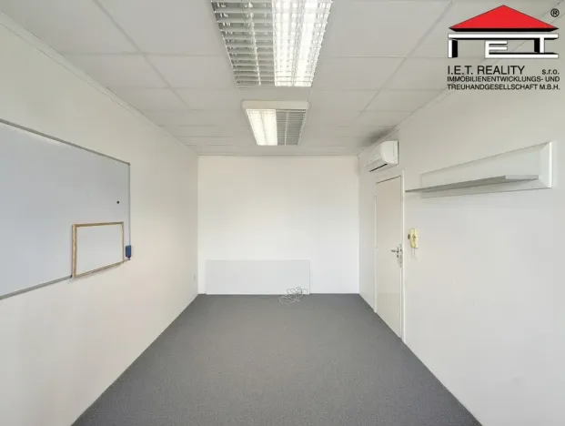 Pronájem kanceláře, Brno, Běhounská, 16 m2