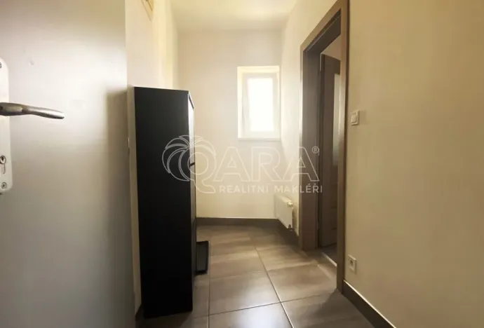 Pronájem bytu 2+kk, Brno, Hrozňatova, 72 m2