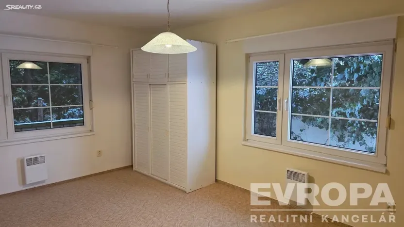 Pronájem rodinného domu, Praha - Nebušice, V březinkách, 365 m2