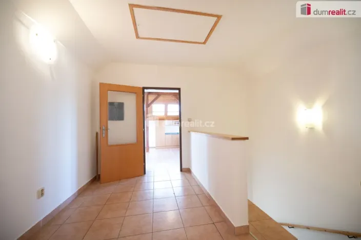 Prodej rodinného domu, Dolní Třebonín, 253 m2