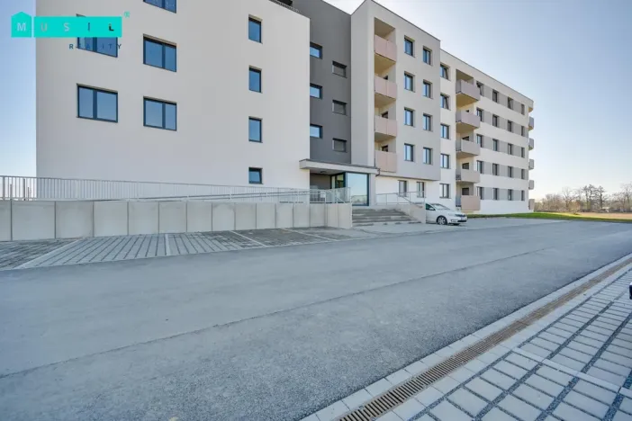 Pronájem bytu 1+kk, Olomouc - Povel, Loudova, 39 m2