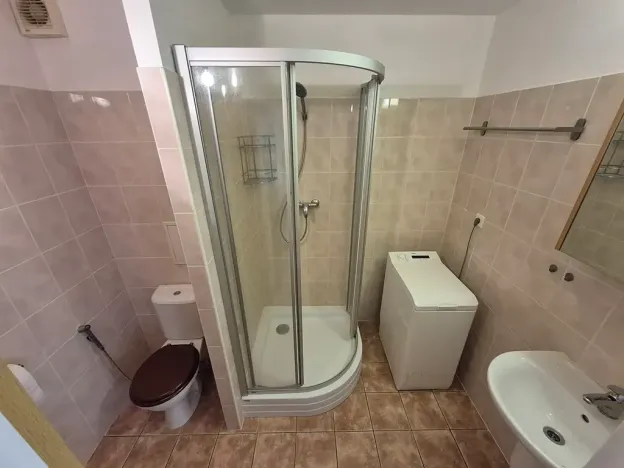 Pronájem bytu 2+kk, Brno, třída Generála Píky, 45 m2