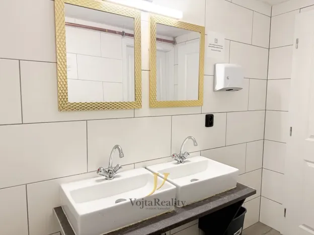 Pronájem restaurace, Olomouc, Horní náměstí, 150 m2