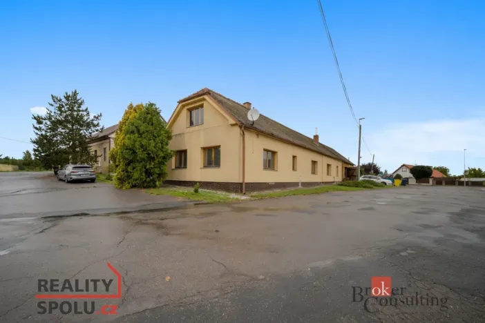 Prodej rodinného domu, Běrunice, 189 m2