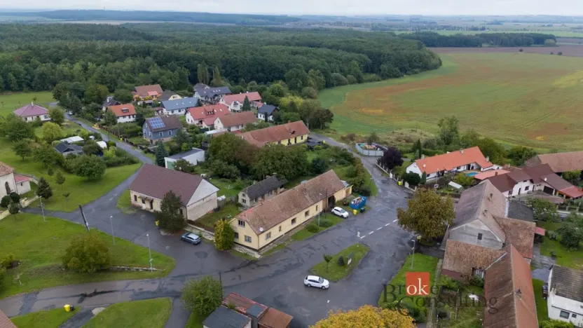 Prodej rodinného domu, Běrunice, 189 m2