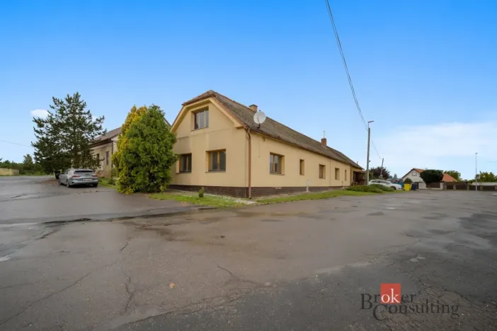 Prodej rodinného domu, Běrunice - Vlkov nad Lesy, 189 m2