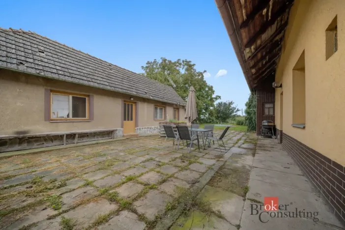 Prodej rodinného domu, Běrunice - Vlkov nad Lesy, 189 m2