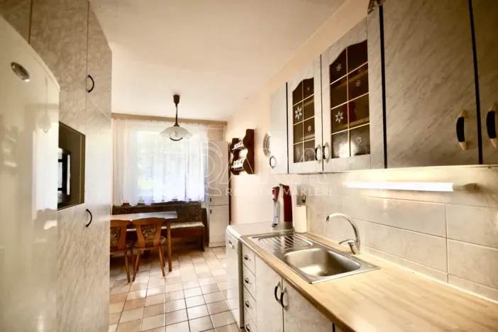 Pronájem bytu 3+1, Praha - Čimice, Křivenická, 72 m2