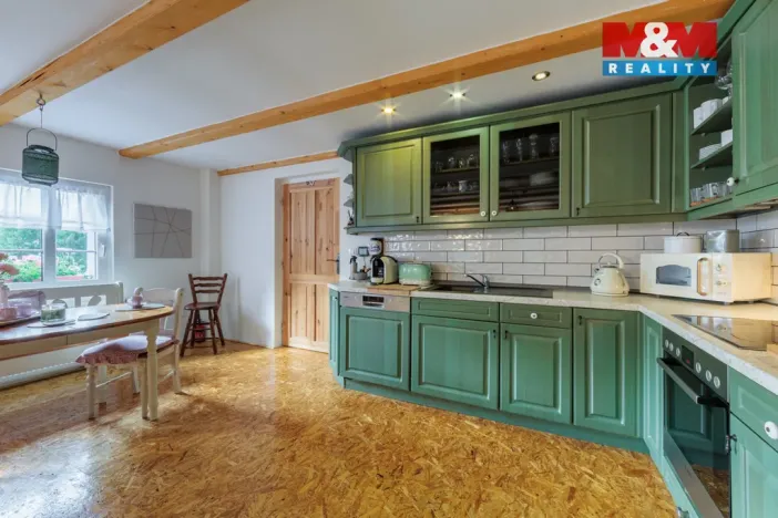 Prodej rodinného domu, Libá, 228 m2