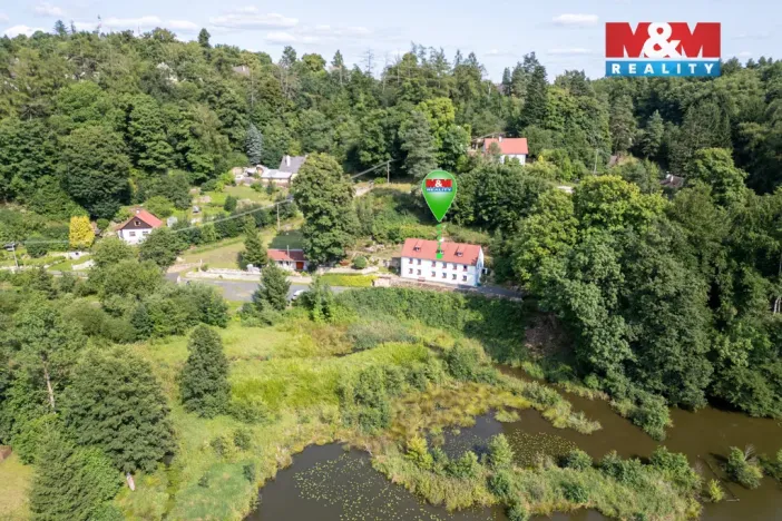 Prodej rodinného domu, Libá, 228 m2