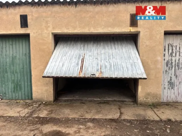 Prodej garáže, Praha, V Trníčku, 20 m2