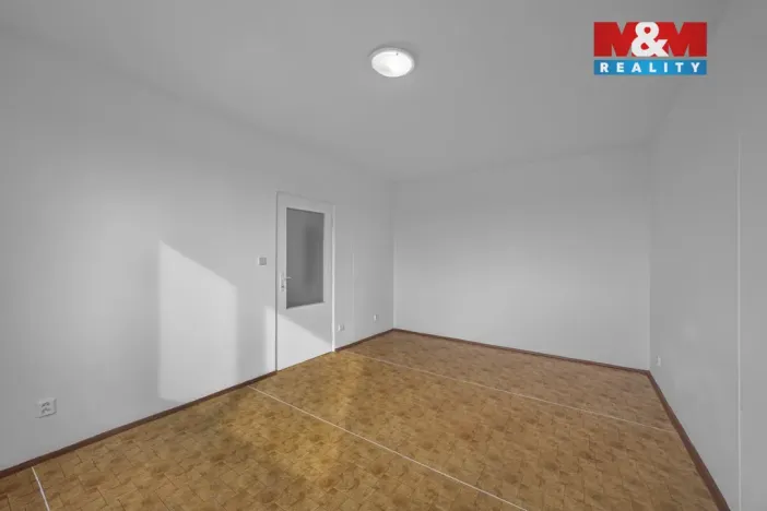 Pronájem bytu 1+1, Smiřice, Komenského, 37 m2