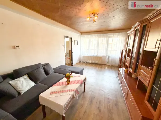 Prodej bytu 3+1, Chotětov, Palackého, 80 m2