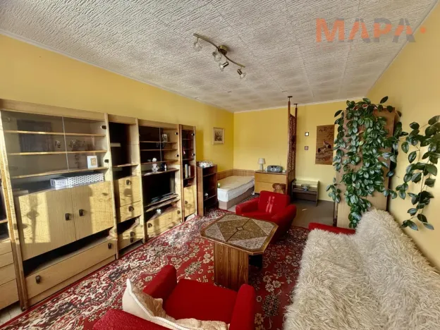 Prodej bytu 1+1, Jirkov, Jezerská, 39 m2