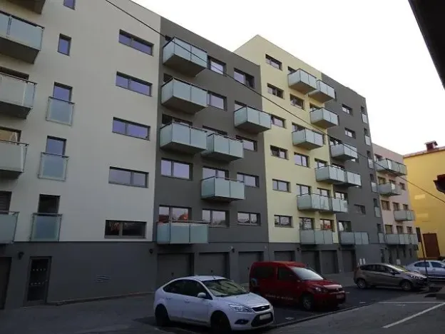 Pronájem bytu 2+kk, Pardubice - Zelené Předměstí, Hronovická, 62 m2