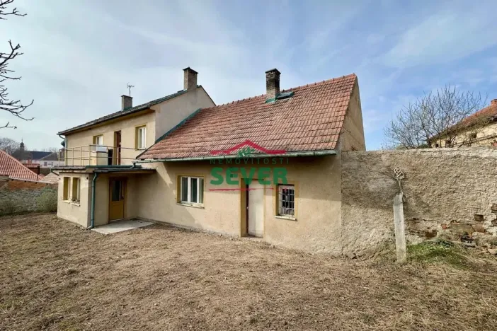 Prodej rodinného domu, Kožlany, Pražská, 200 m2