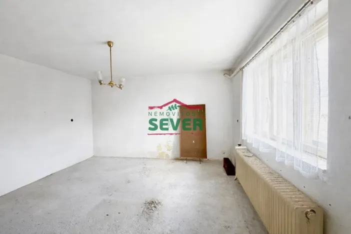 Prodej rodinného domu, Kožlany, Pražská, 200 m2