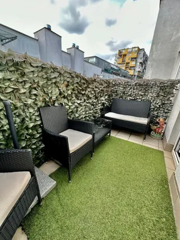 Pronájem bytu 3+kk, Praha - Vysočany, Poděbradská, 80 m2