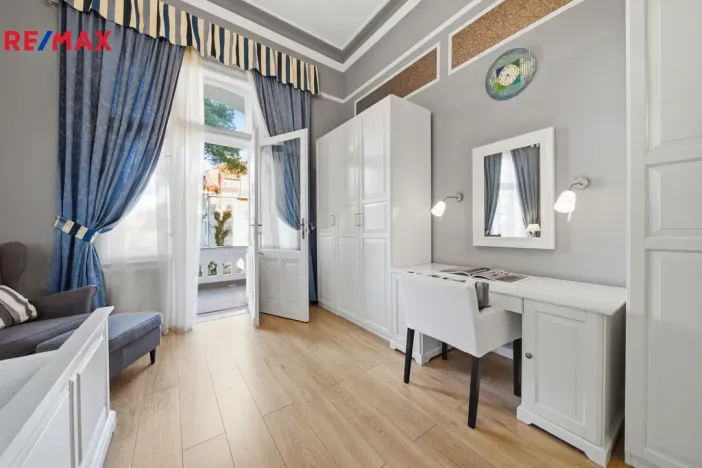 Prodej bytu 2+kk, Karlovy Vary, Krále Jiřího, 49 m2