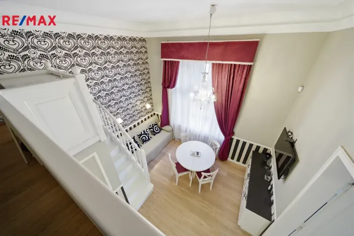 Prodej bytu 2+kk, Karlovy Vary, Krále Jiřího, 49 m2