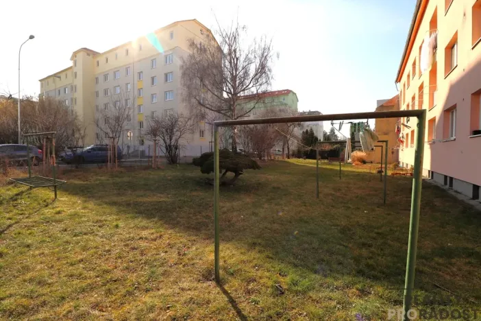 Pronájem bytu 1+1, Brno, Cornovova, 40 m2