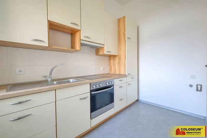 Pronájem bytu 2+1, Znojmo, Alšova, 48 m2