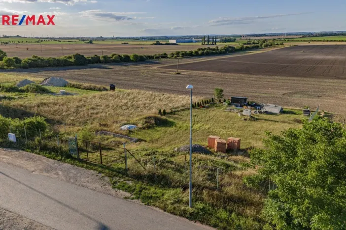 Prodej pozemku pro bydlení, Vykáň, 1295 m2