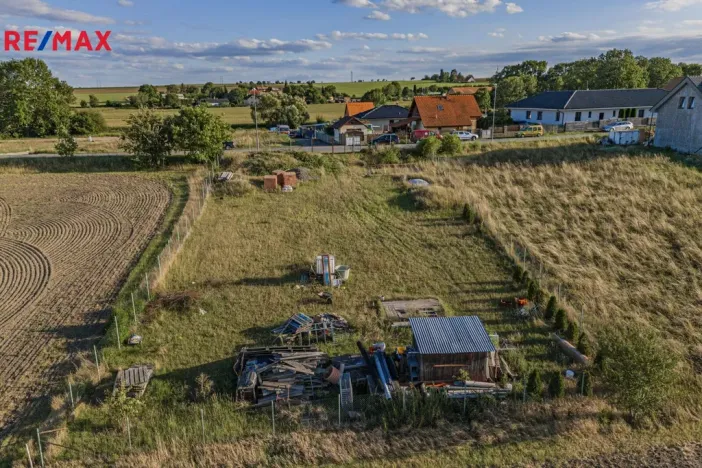 Prodej pozemku pro bydlení, Vykáň, 1295 m2