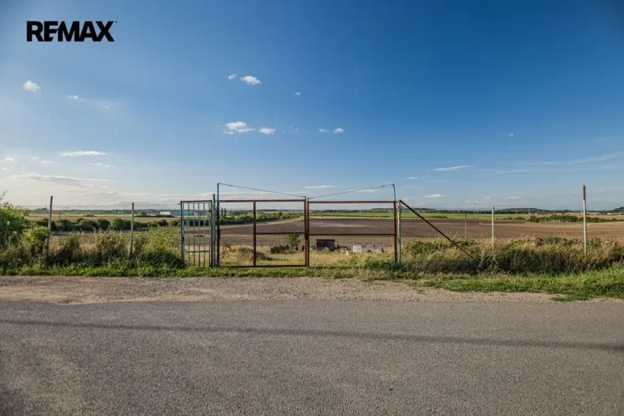 Prodej pozemku pro bydlení, Vykáň, 1295 m2