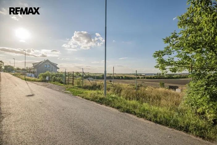 Prodej pozemku pro bydlení, Vykáň, 1295 m2