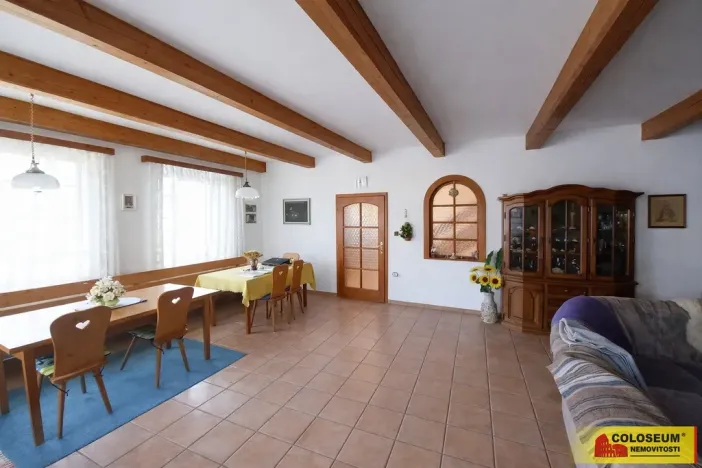 Prodej rodinného domu, Jimramov, 214 m2