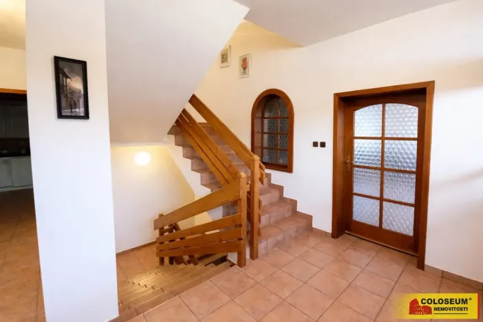 Prodej rodinného domu, Jimramov, 214 m2