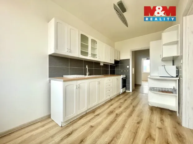 Pronájem bytu 3+1, Teplice - Trnovany, Edisonova, 69 m2