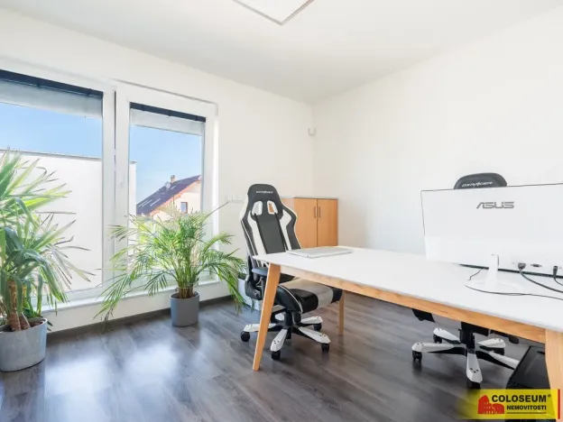 Prodej rodinného domu, Zbraslav, 460 m2