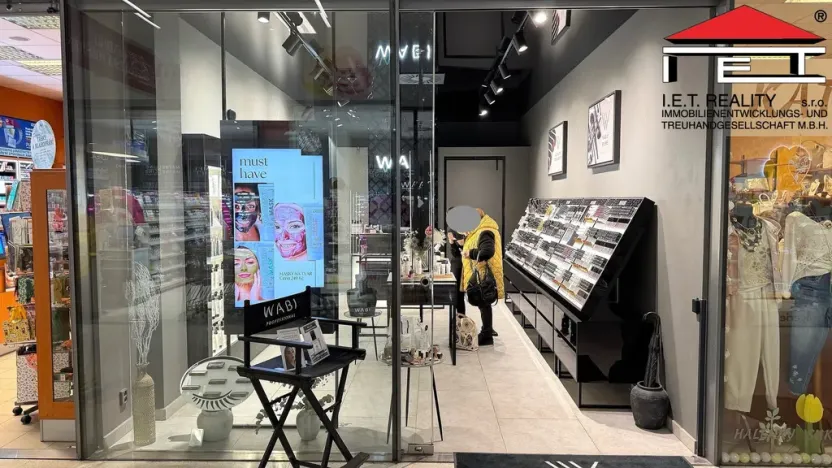 Pronájem obchodního prostoru, Brno, náměstí Svobody, 32 m2