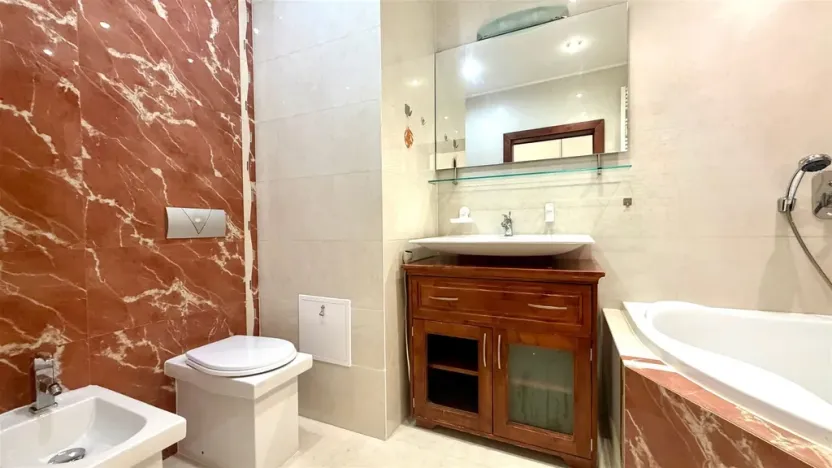 Pronájem bytu 2+1, Cheb, Jakubská, 50 m2