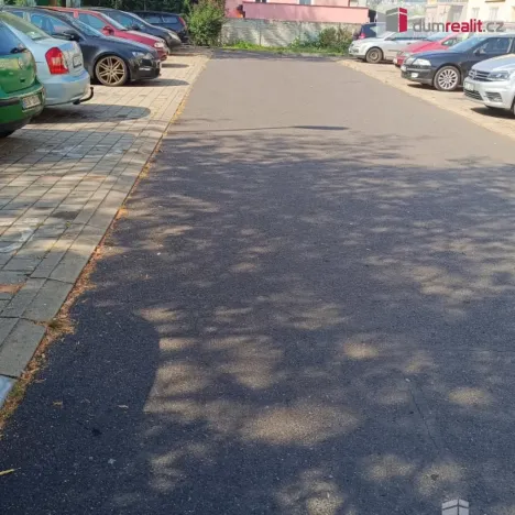 Pronájem bytu 1+1, Děčín - Děčín III-Staré Město, Jezdecká, 36 m2