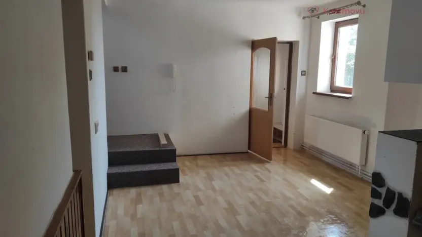 Prodej činžovního domu, Radvanice, 179 m2