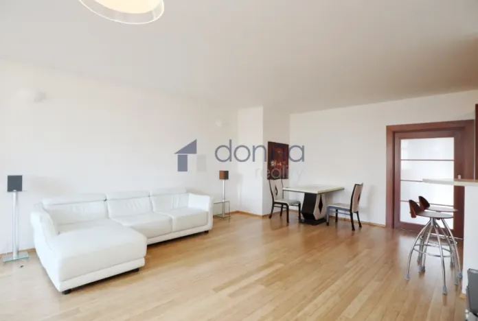 Pronájem bytu 2+kk, Praha, U Nikolajky, 82 m2