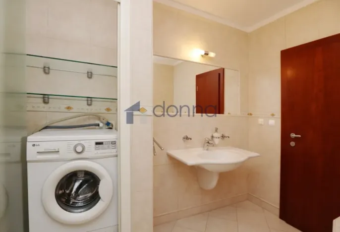 Pronájem bytu 2+kk, Praha, U Nikolajky, 82 m2