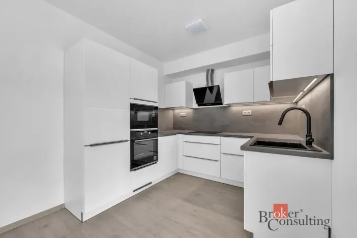 Pronájem bytu 2+kk, Hradec Králové - Třebeš, Pod Svahem, 64 m2