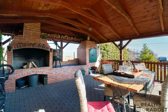 Prodej rodinného domu, Tísek, 208 m2