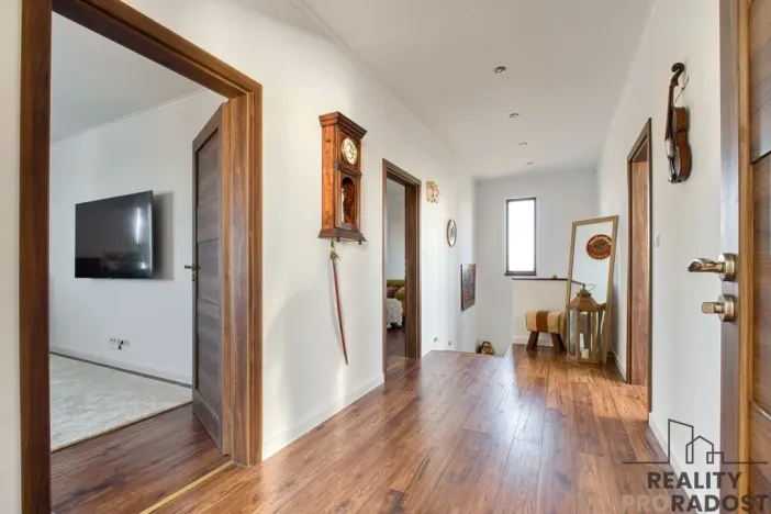 Prodej rodinného domu, Tísek, 208 m2