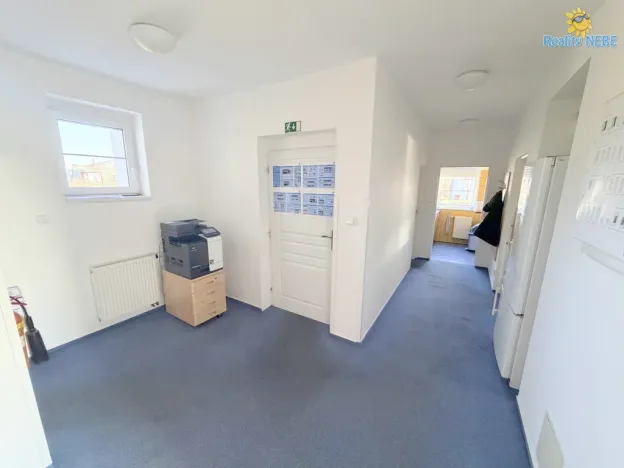 Pronájem kanceláře, Praha - Kunratice, Vídeňská, 390 m2