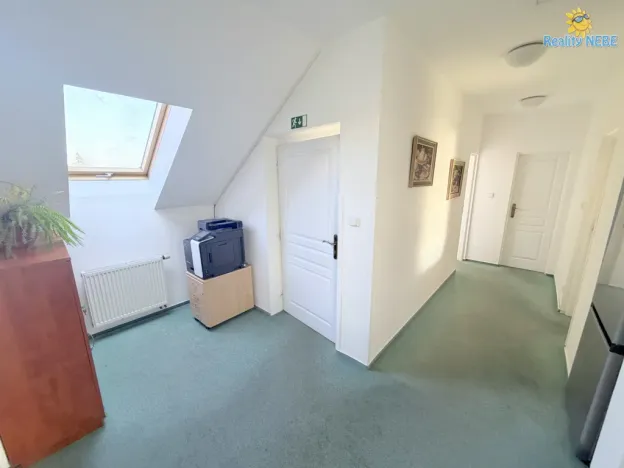 Pronájem kanceláře, Praha - Kunratice, Vídeňská, 390 m2