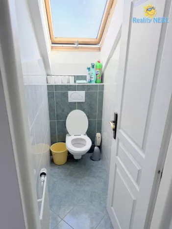 Pronájem kanceláře, Praha - Kunratice, Vídeňská, 390 m2